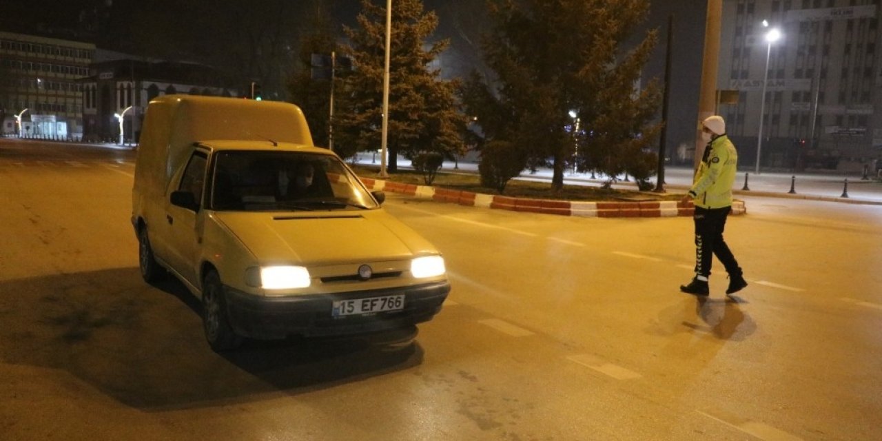Afyonkarahisar’da Kısıtlamada Denetimler Başladı