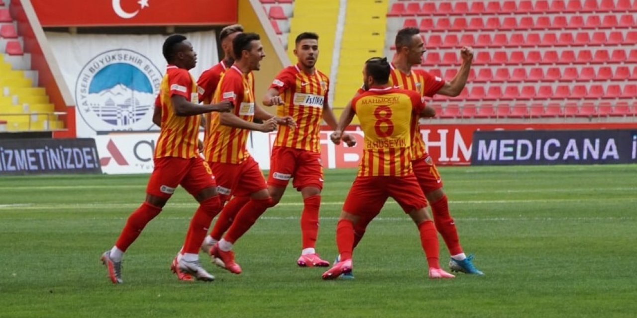 Kayserispor Sahasında 4 Aydır Kazanamıyor