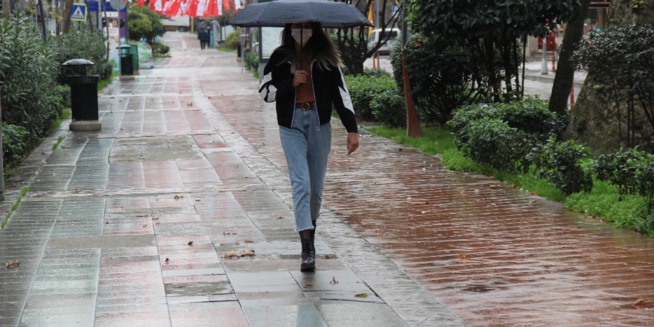 Kocaeli’de Sağanak Yağış Öncesi Vatandaşlara Uyarı Yapıldı