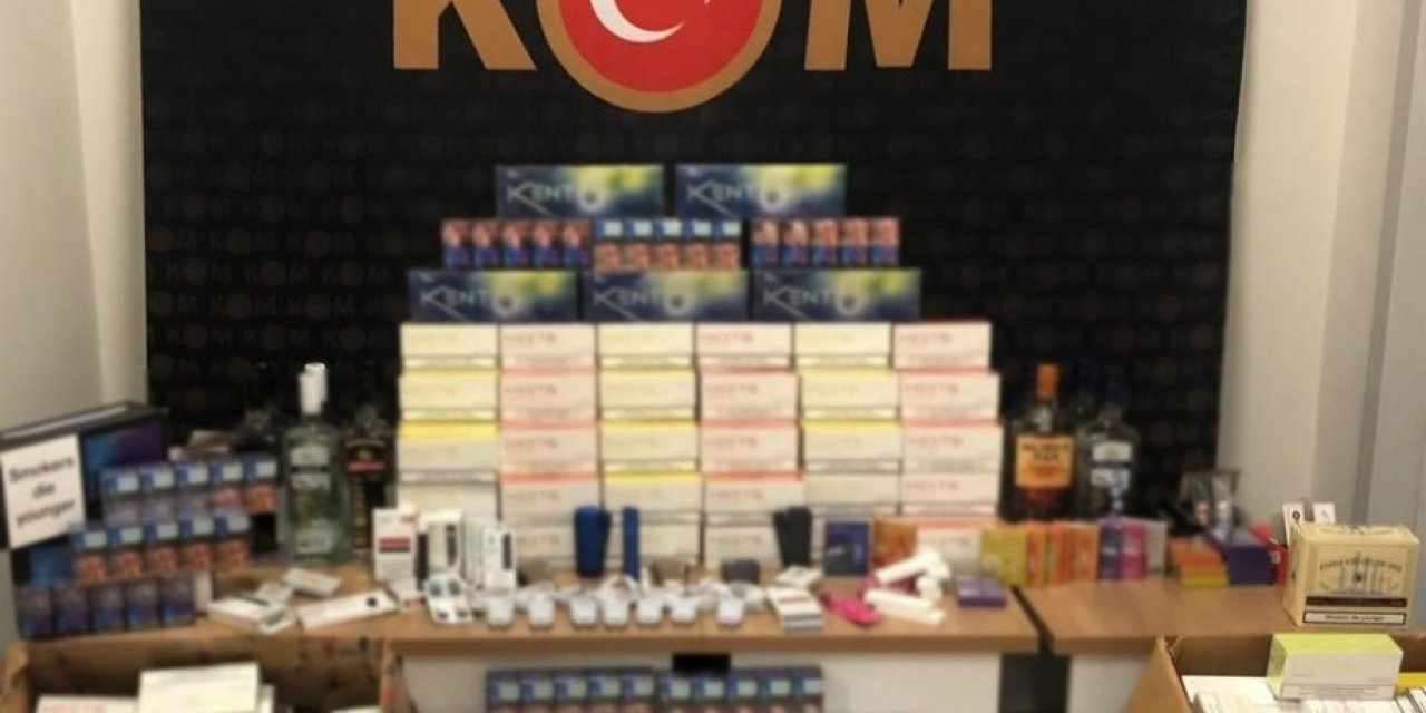 Antalya’da Kaçak Tütün Ve Elektronik Sigara Operasyonu