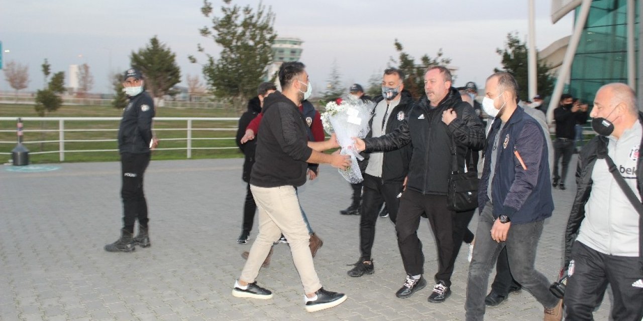 Beşiktaş Hatay’a Geldi