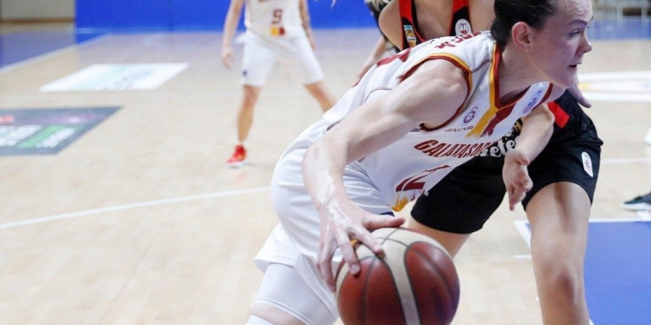 Bellona Kayseri Uzatmada Yıkıldı