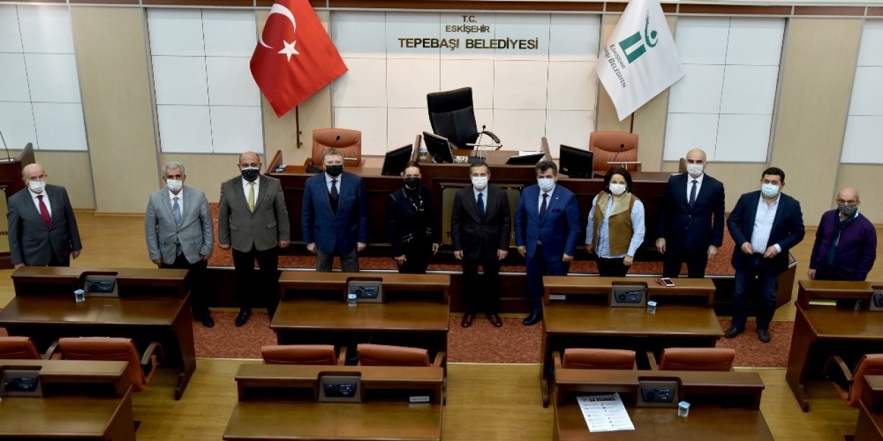 Tepebaşı’nda Zor Durumdaki Esnafa Destek