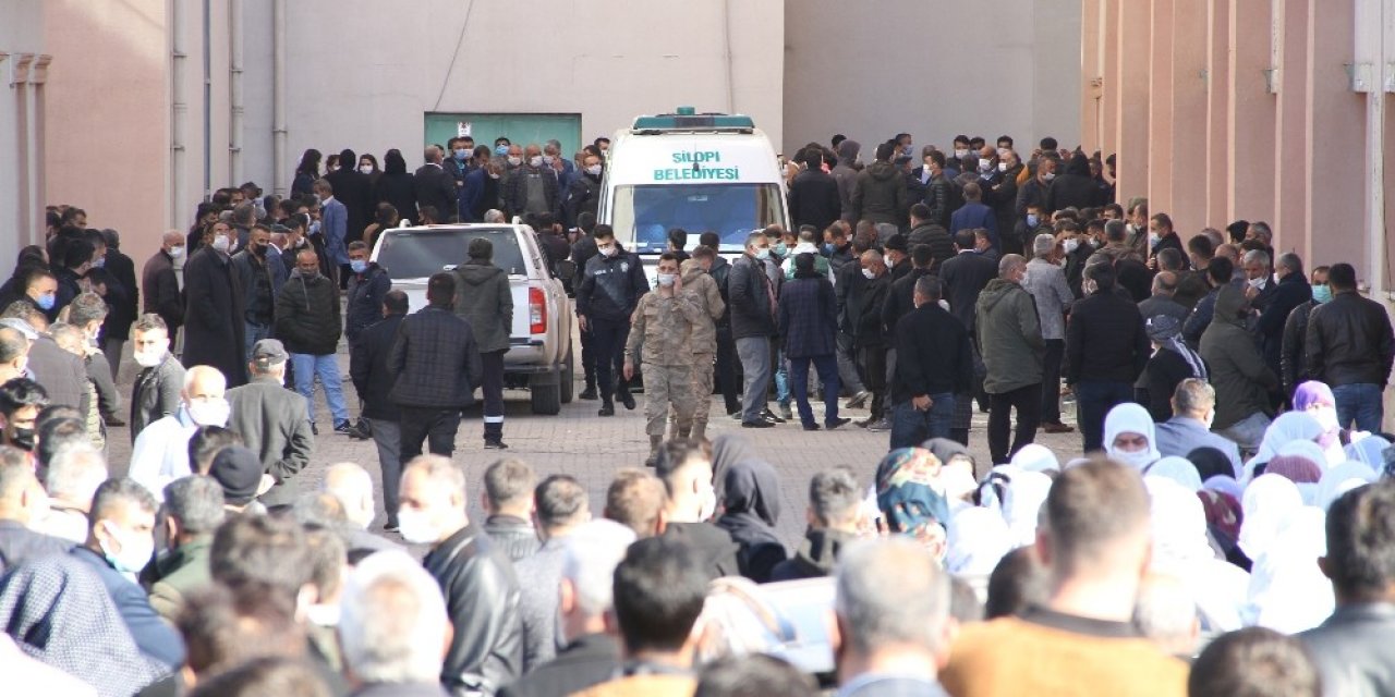 Şırnak’ta Göçük Altında Kalan İşçinin Cansız Bedenine Ulaşıldı