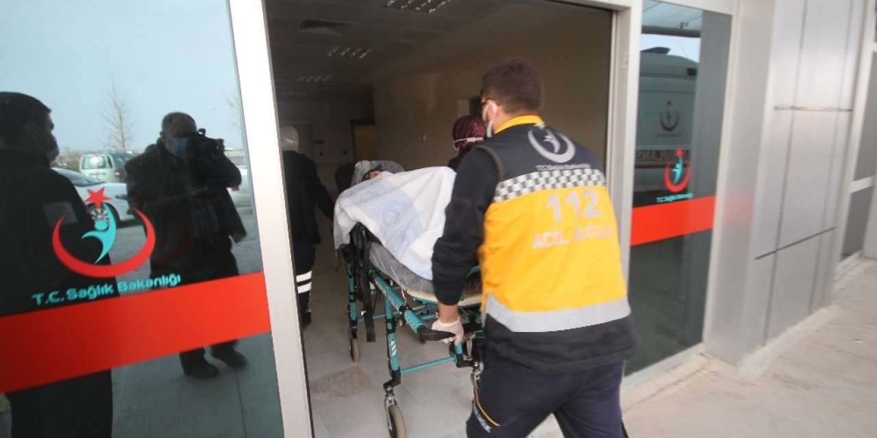 Dumandan Etkilenen Yaşlı Kadının Yardımına Bu Kez Sağlık Ekipleri Yetişti