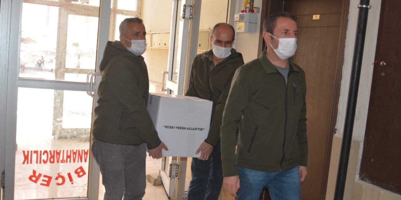 Vefa Ekibinden 13 Yıldır Tedavi Gören Aileye Ziyaret