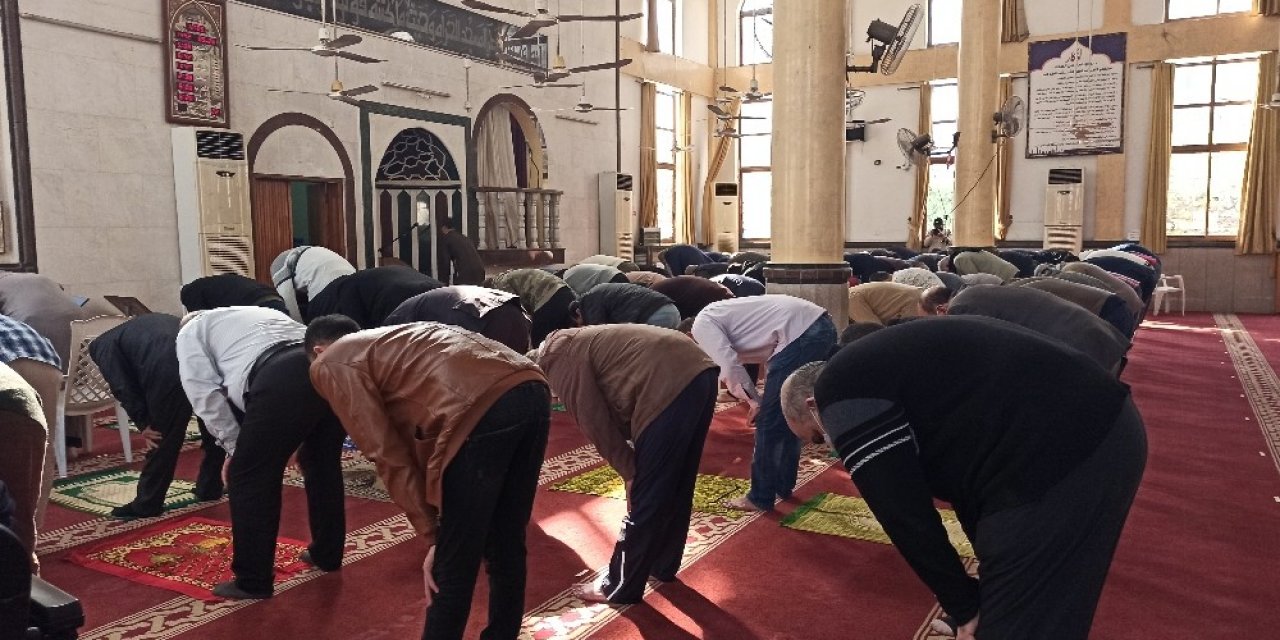 Gazze Şeridi’nde 37 Gün Sonra Camiler Açıldı