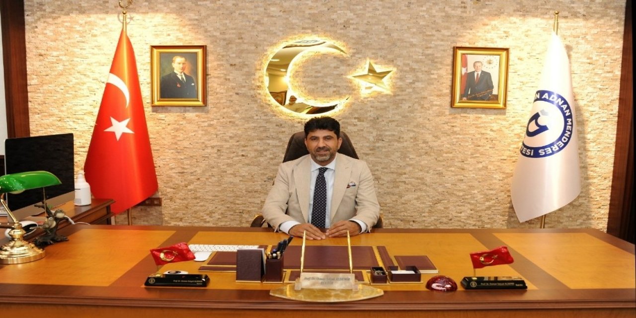 Adü Rektörü Aldemir , “gazeteciler Çok Önemli Bir Kamu Hizmetini Yerine Getiriyor”