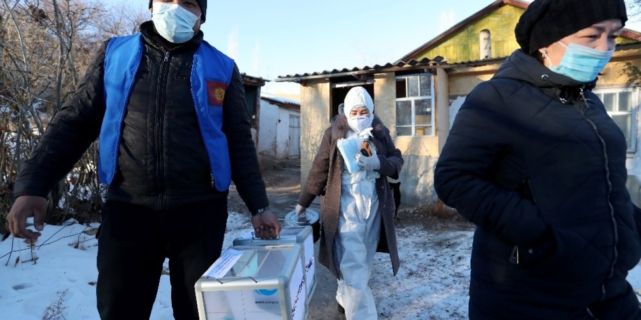Kırgızistan’da Oy Verme İşlemi Sona Erdi
