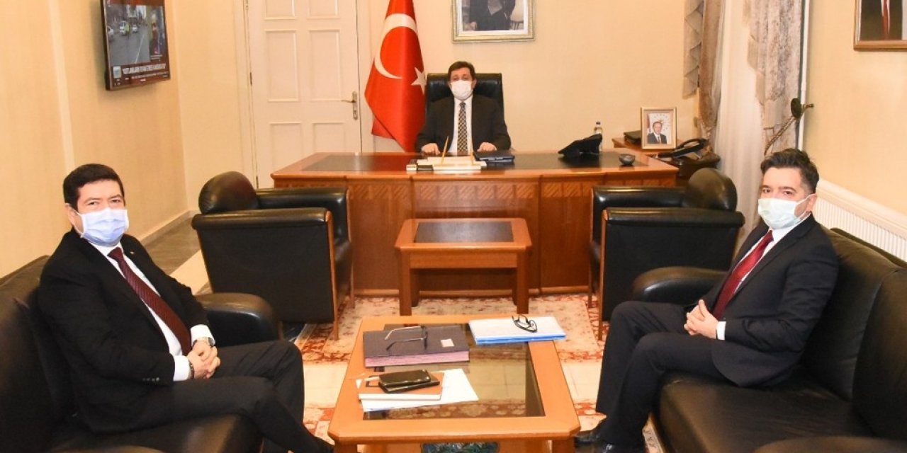 İmzalar Atıldı