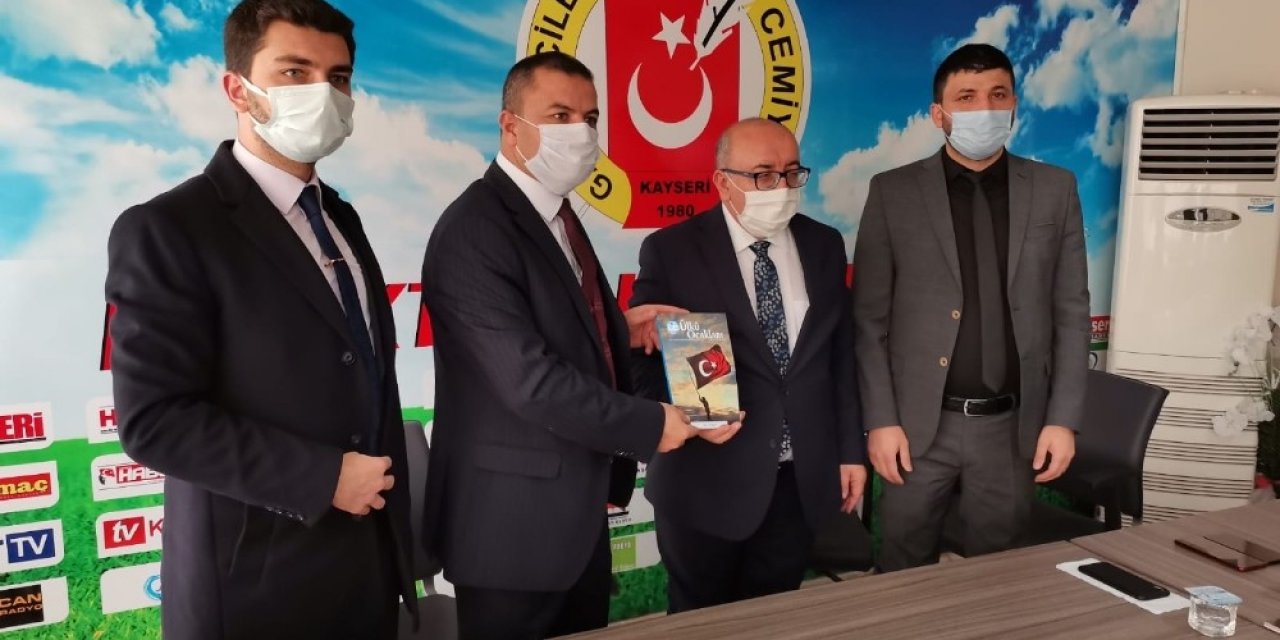 Mhp İl Başkanı Ve Ülkü Ocakları’ndan Kgc’ye Ziyaret