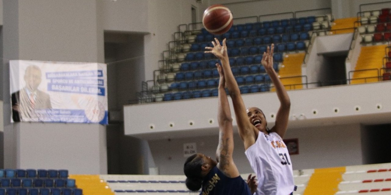 Kadınlar Basketbol Süper Ligi: Çukurova Basketbol: 64 - Fenerbahçe: 71