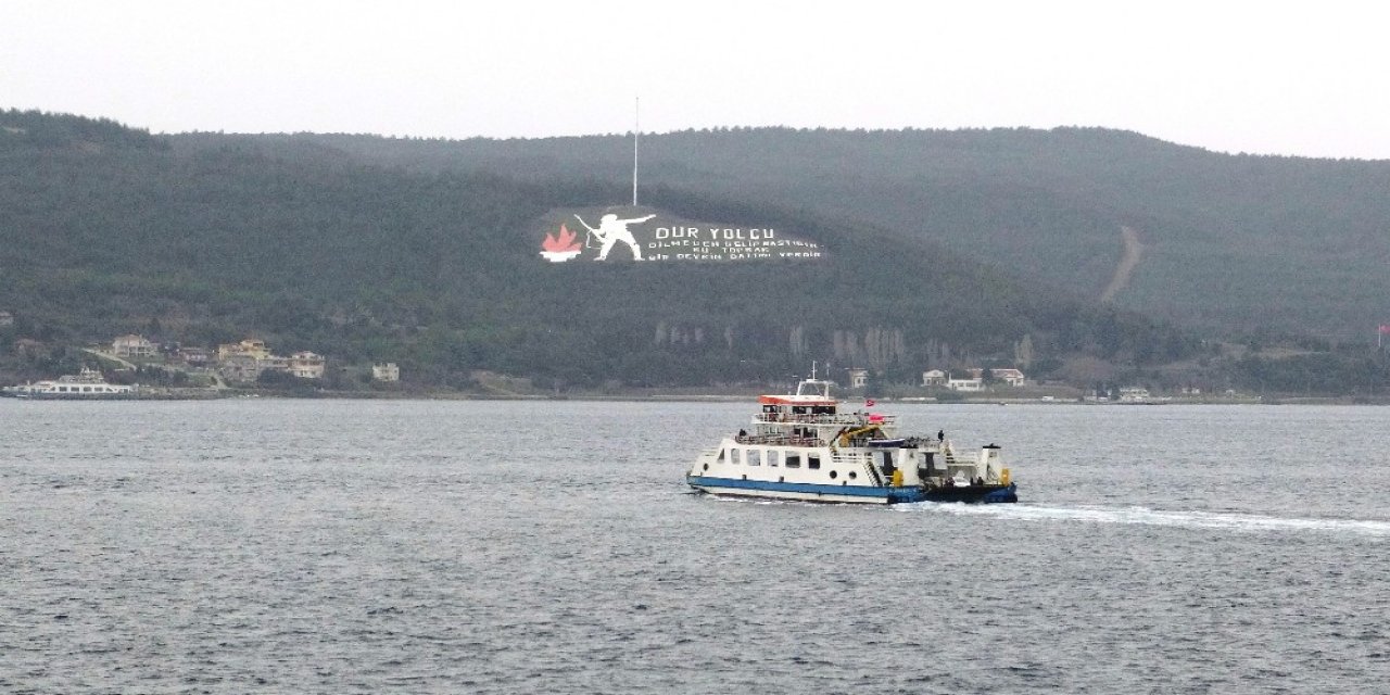 Bozcaada’ya Yarınki Bazı Seferler İptal Edildi