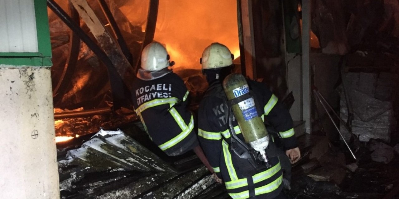 Kocaeli İtfaiyesi 2020 Yılında 8 Bin 802 Olaya Müdahale Etti