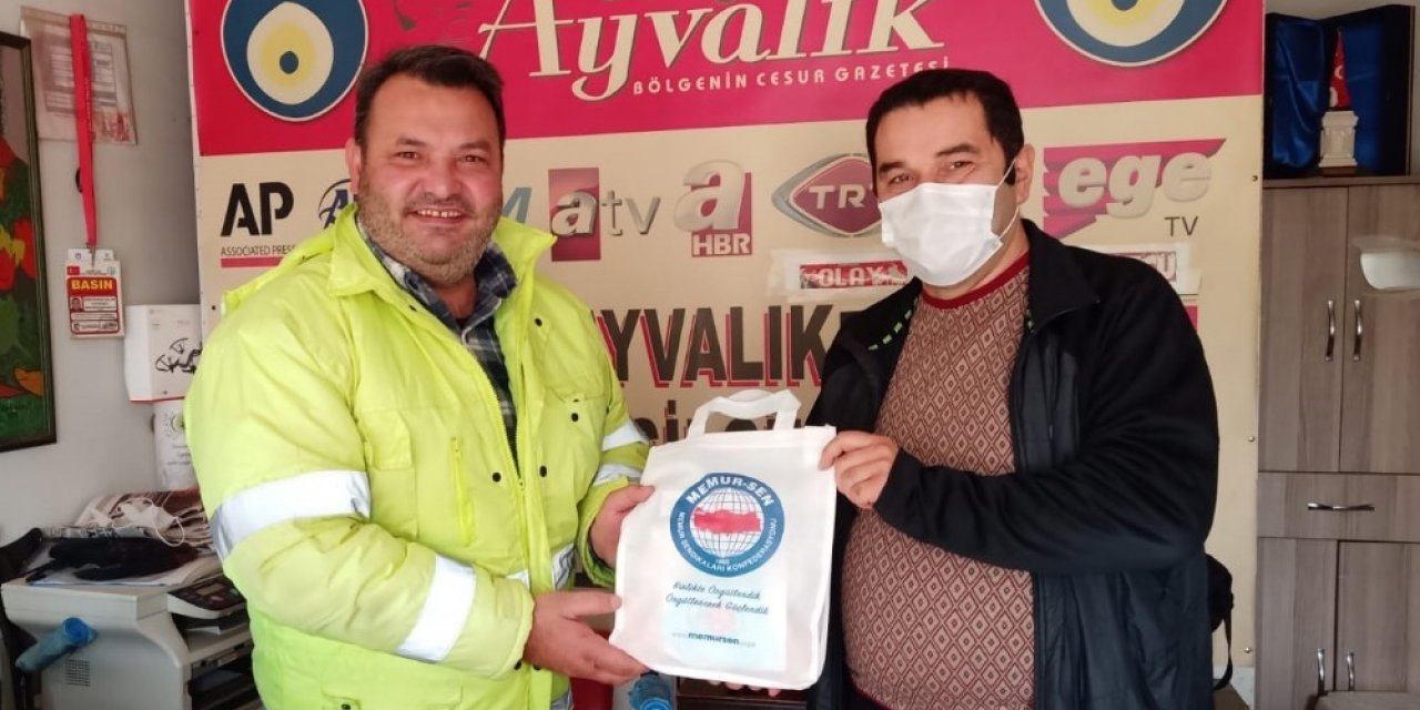 Ayvalık’ta Memur-sen Gazeteciler Gününü Unutmadı