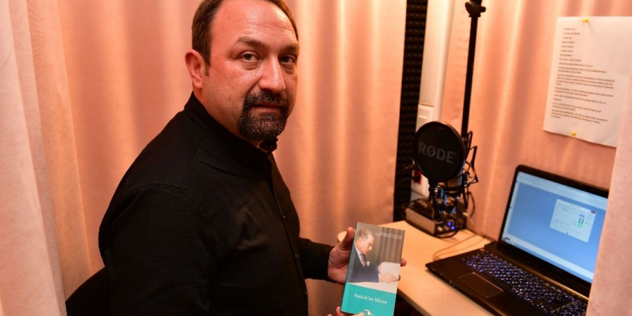 Başkan Gümrükçü Görme Engelliler İçin Kitap Seslendirdi