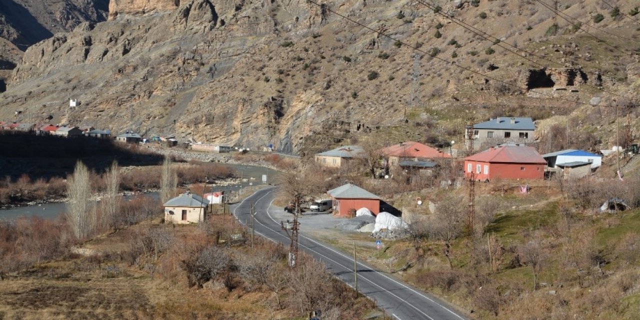 Hakkari’de Bahar Havası