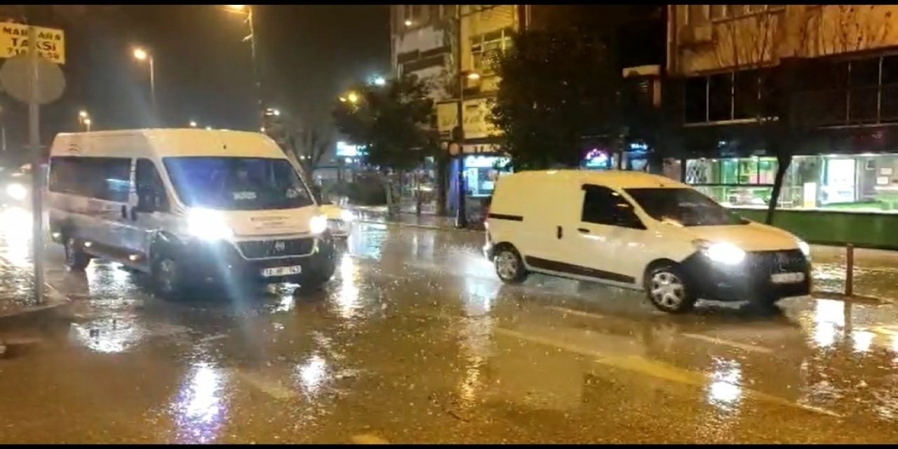 Bandırma’ya Beklenen Yağış Geldi