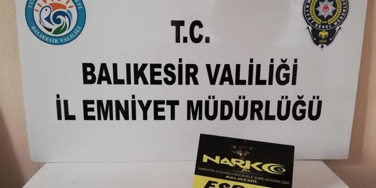 Balıkesir’de Polis 10 Uyuşturucu Şüphelisini Yakaladı