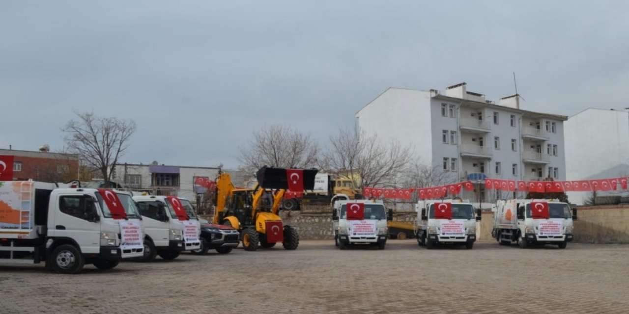 Ergani Belediyesi Araç Filosunu Genişletti