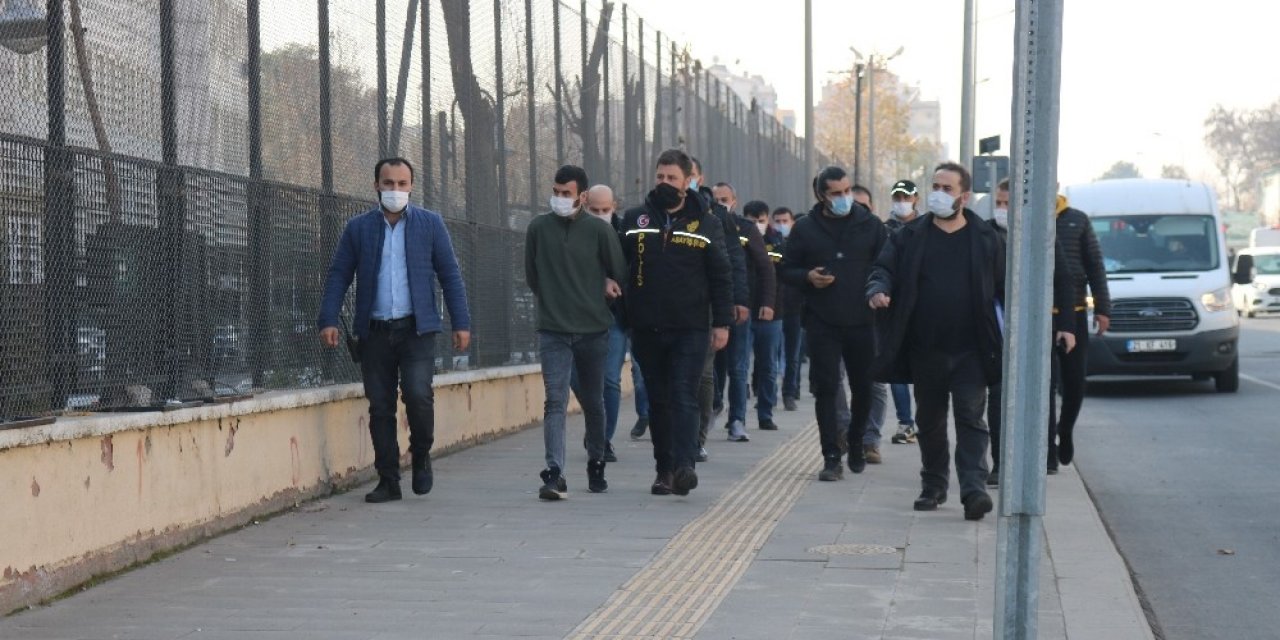 Sahte İş İlanı Operasyonunda Gözaltına Alınan 13 Zanlıdan 6’sı Tutuklandı