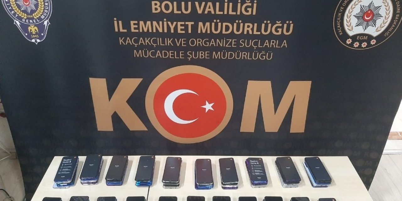 Bolu’da 334 Bin Liralık Kaçak Telefon Yakalandı