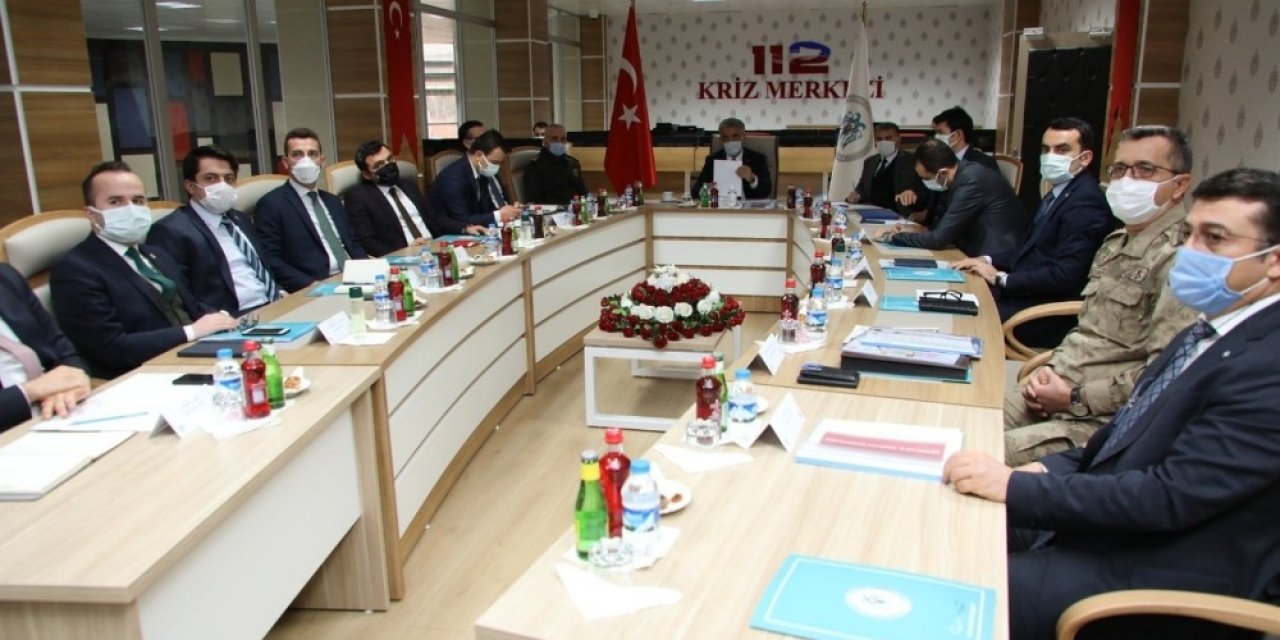 Erzincan’da İl Güvenlik Ve Asayiş Koordinasyon Toplantısı İle Kaymakamlar Toplantısı Düzenlendi
