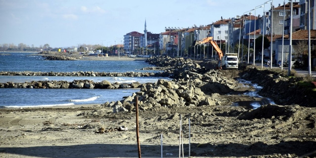 Yakakent’e Dalgakıran