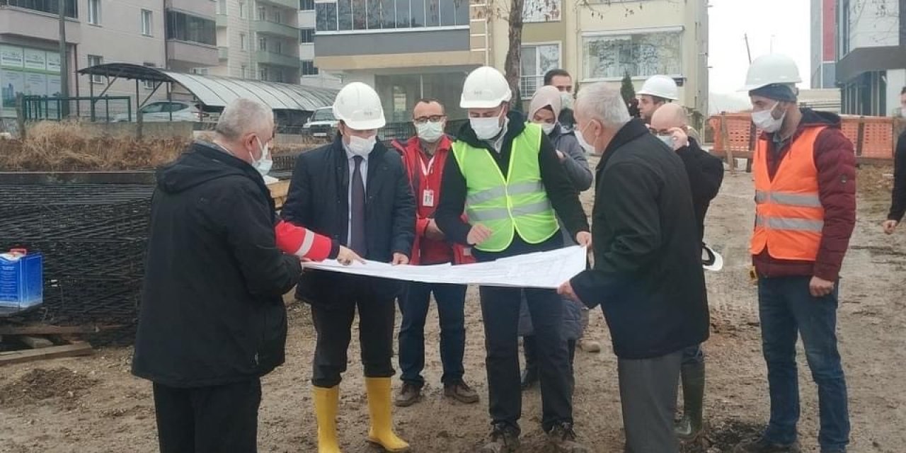 Vali Bilal Şentürk, Bozüyük’te Yeni Adsm İnşaatında İncelemelerde Bulundu