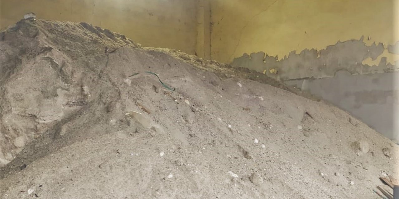 Kışa Hazırlık İçin 250 Ton Tuz Ve 9 Ton Solüsyon Stoklandı