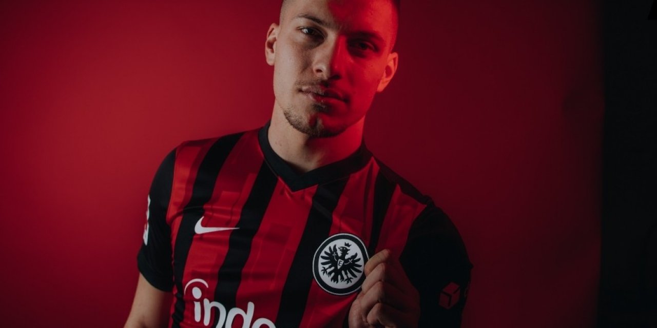Luka Jovic, Eintracht Frankfurt’a Döndü