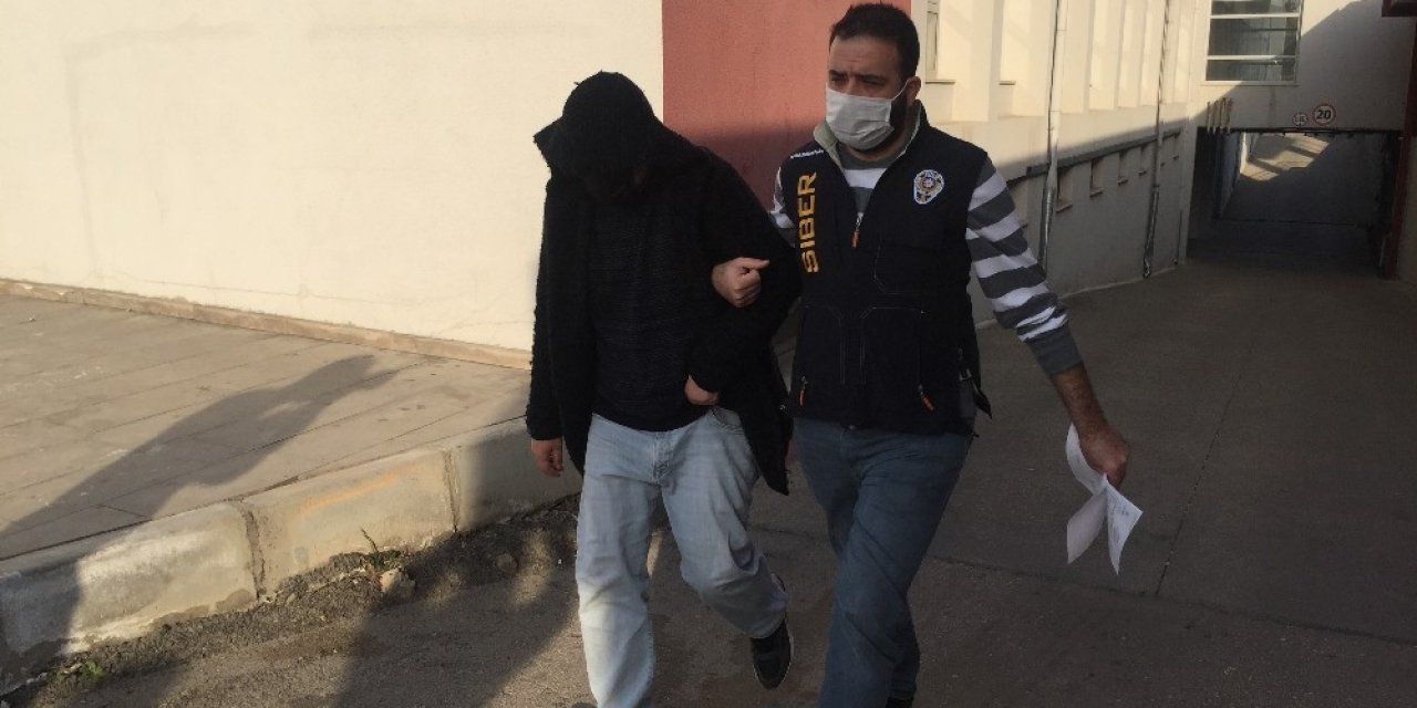 Kredi Kartı Bilgilerini Kopyalayıp Alışveriş Yaptılar