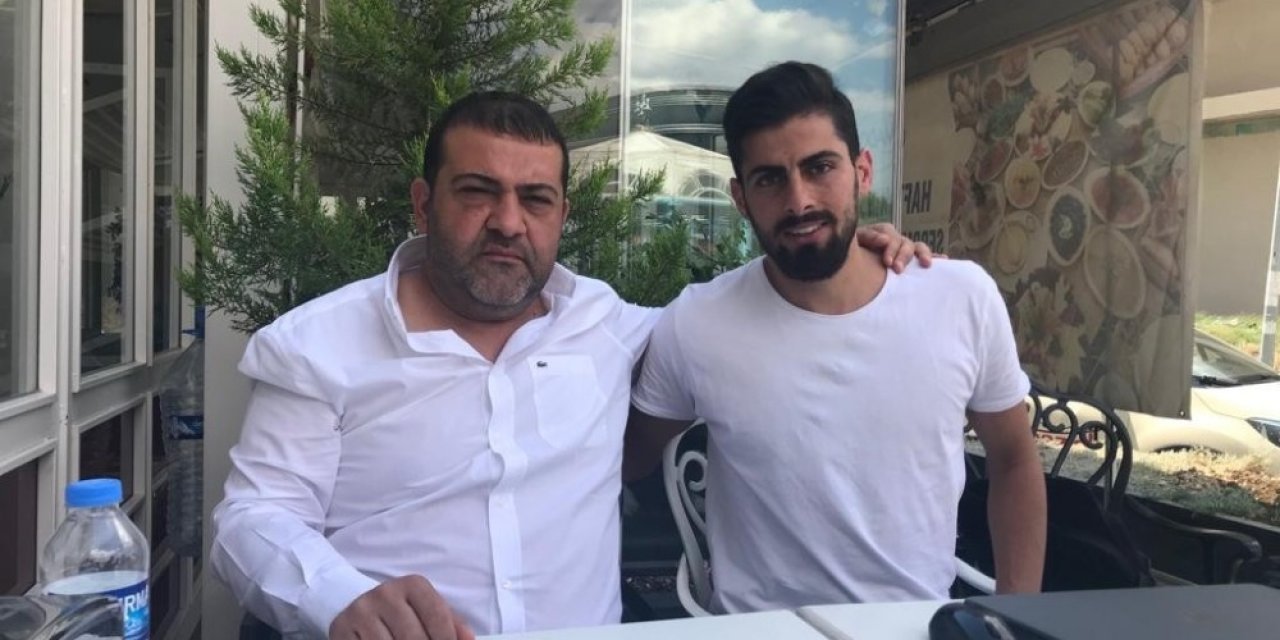 Elazığspor’da 3 Oyuncu Takımdan Ayrıldı