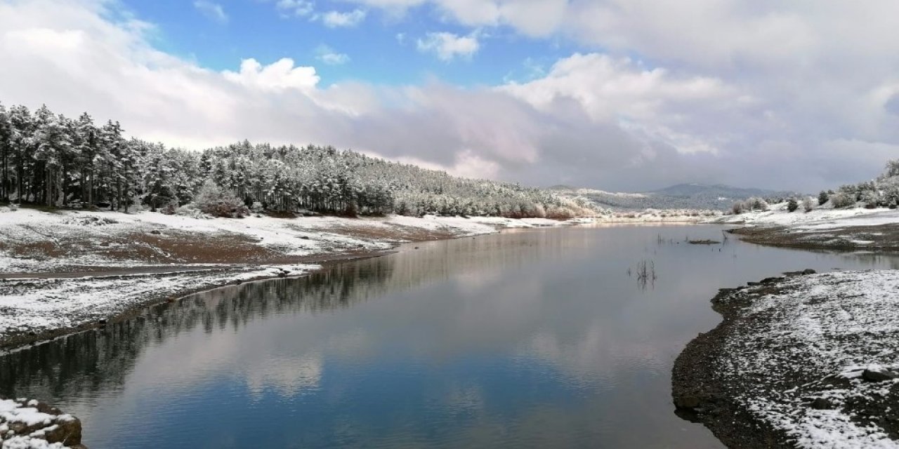 Yenice Beyaza Büründü