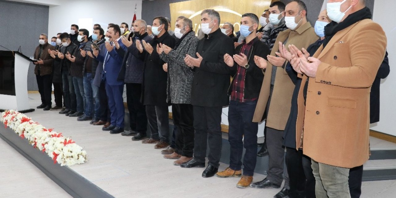 Van’da Kapıköy Gümrük Kapısı’nın Açılması İçin Dua Edildi
