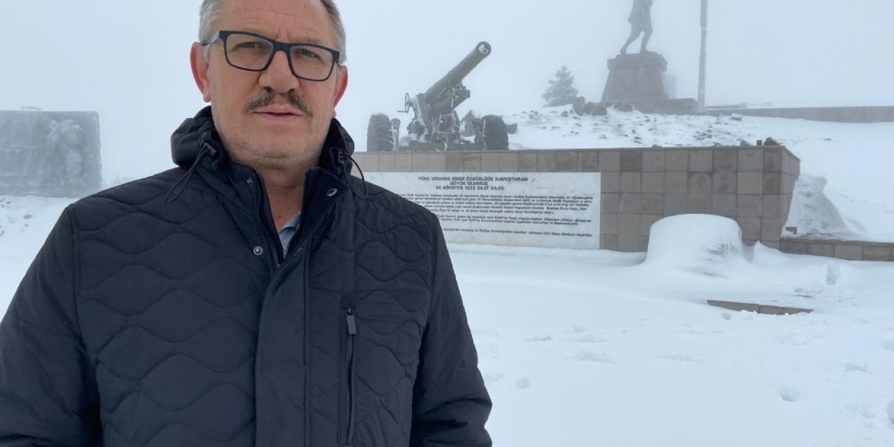Kar Altındaki Kocatepe’ye Zorlu Ulaşım