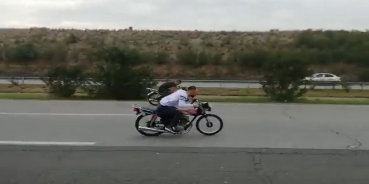 Otoyolda Yarış Yapan Motosiklet Sürücülerine Ceza Yağdı