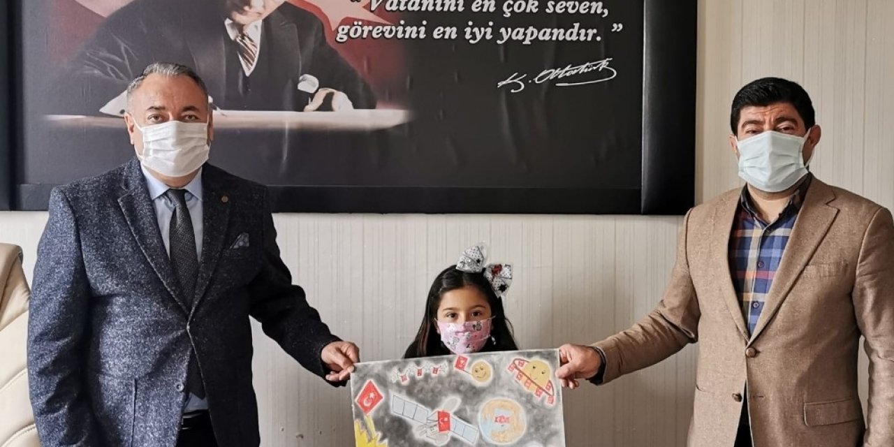 Minik Mualla’nın Çizdiği Resim "dijital Resim Sergisinde” Yerini Aldı