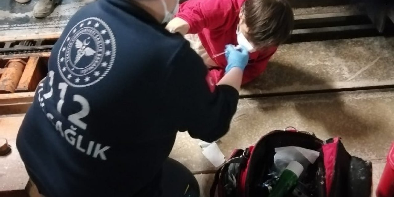 Ayağı Makinaya Sıkışan İşçiyi İtfaiye Ekipleri Kurtardı