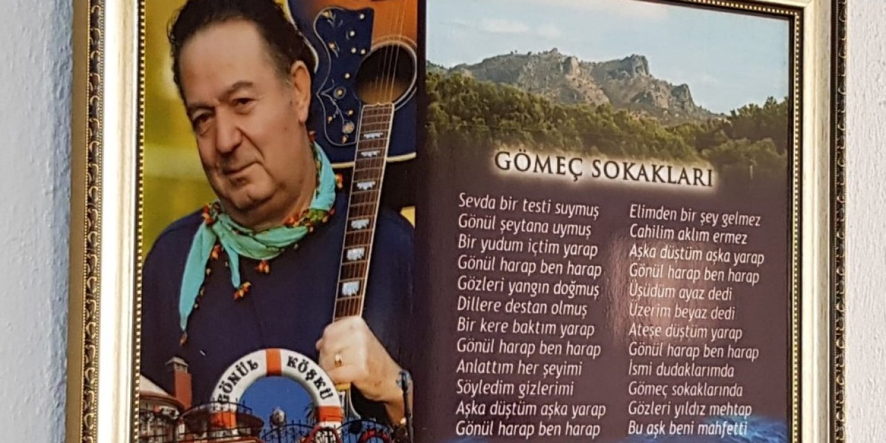 Gömeç Sokakları Kayahan’ı Unutmuyor