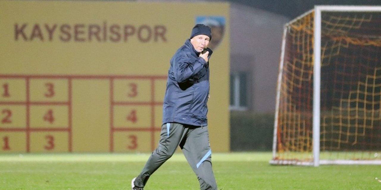 Petrescu İlk Maçında Mağlup Oldu