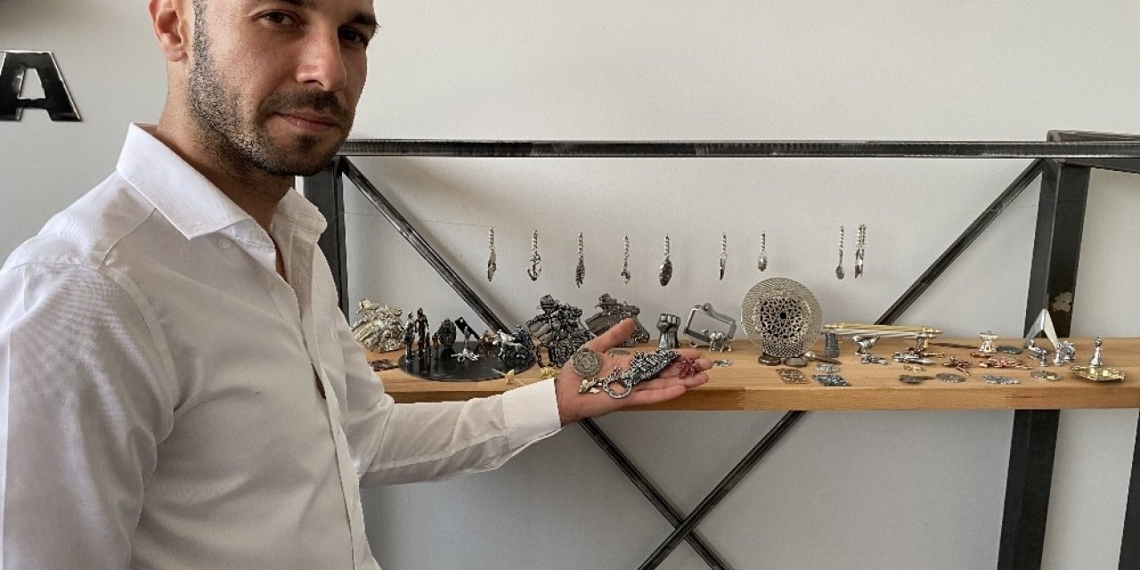 Bu Makine Tek Başına Bir Fabrika