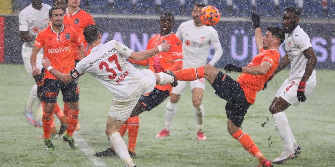Sivasspor’un Yenilmezlik Serisi 4 Maça Çıktı