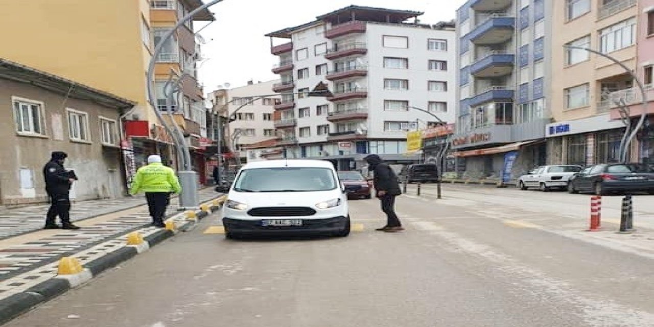 Kaymakam Tortop Kısıtlama Tedbirlerini Yerinde İnceledi