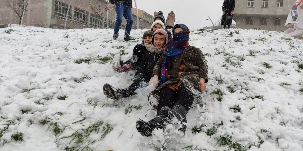 Vatandaşlar Kısıtlamayı Unuttu, Kara Koştu