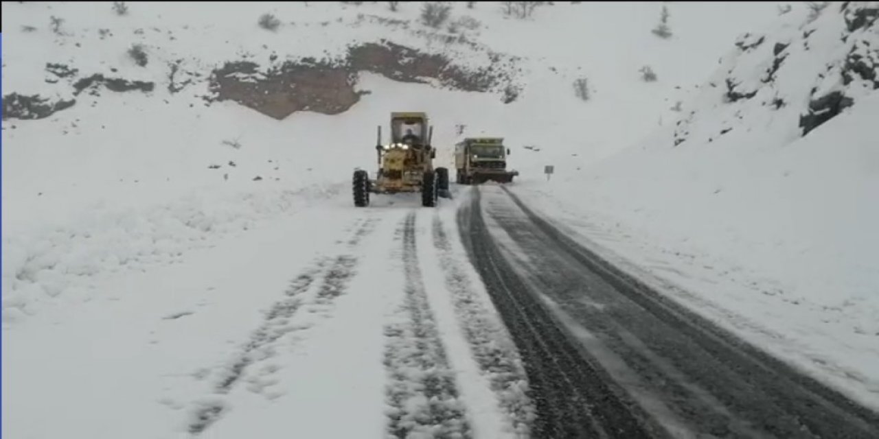 Malatya Büyükşehir’in Kar Mesaisi Devam Ediyor