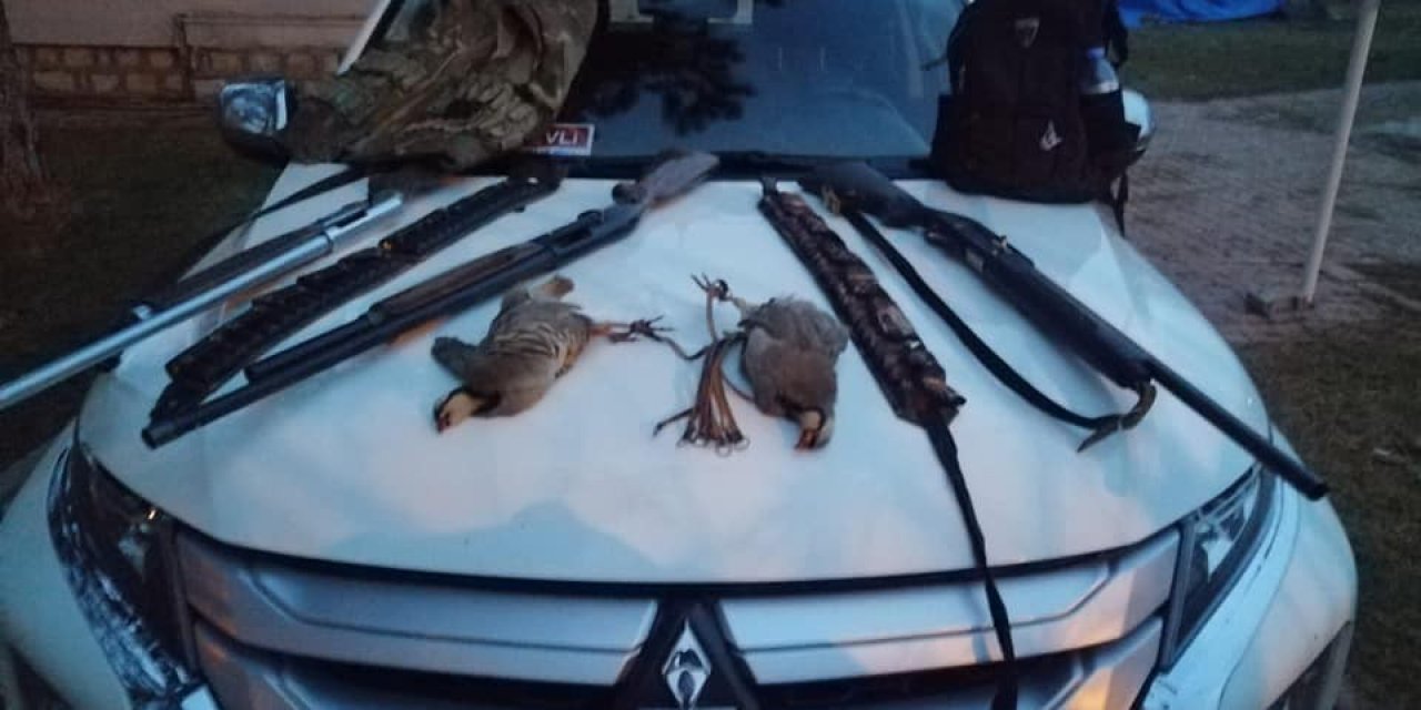 Kaçak Avcılar Hem Tüfeklerinden Oldu Hem Ceza Yedi
