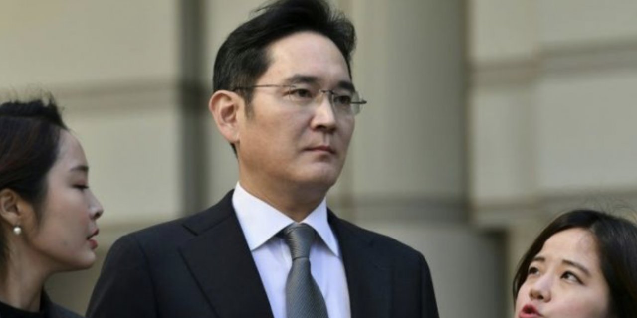 Samsung’un Genel Müdür Yardımcısı Lee, 2,5 Yıl Hapis Cezasına Çarptırıldı