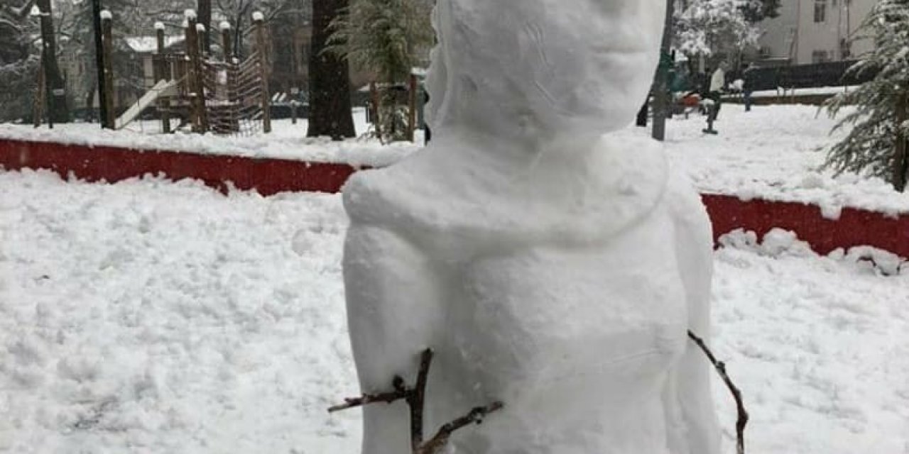 İyi Ki Varsın "kardan Adam"