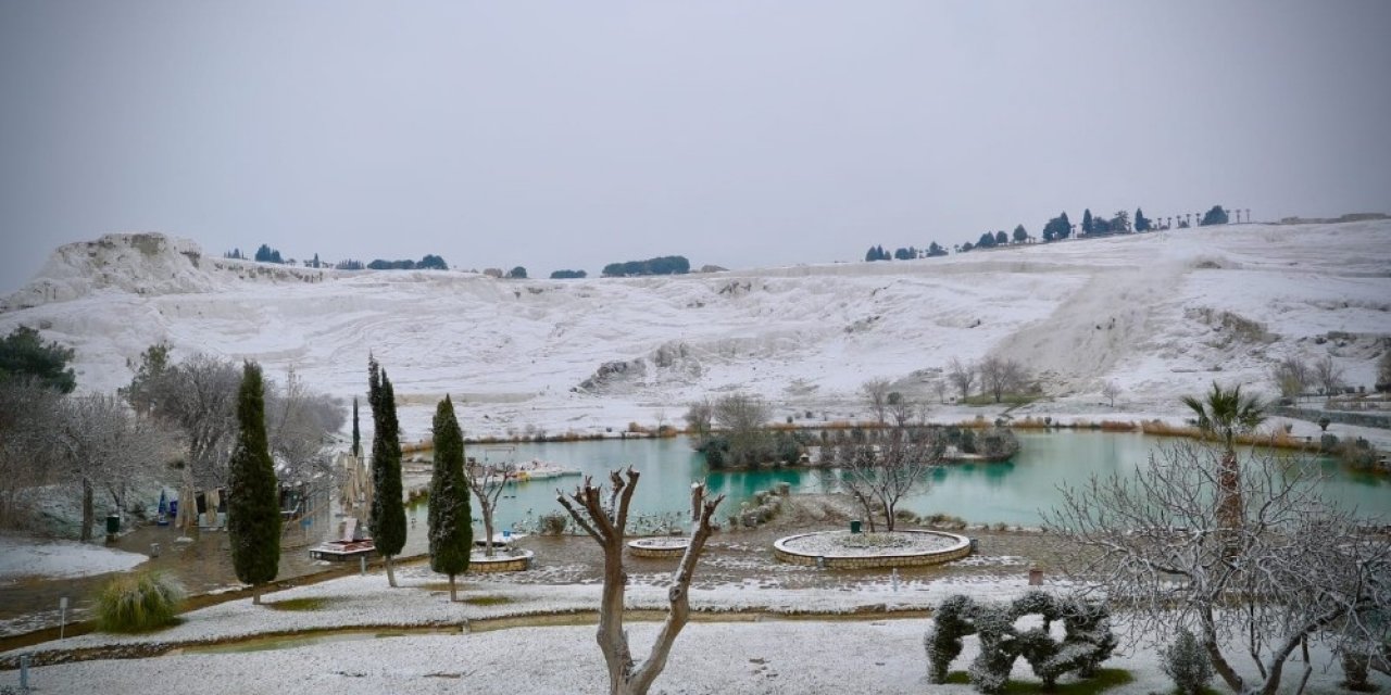 Pamukkale Belediyesi Kar Mesaisinde
